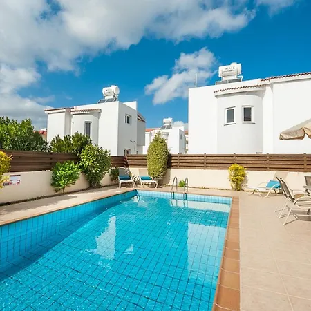 Villa 003